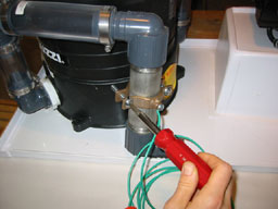 687Attach the grounding clamp to the stainless steel nipple.